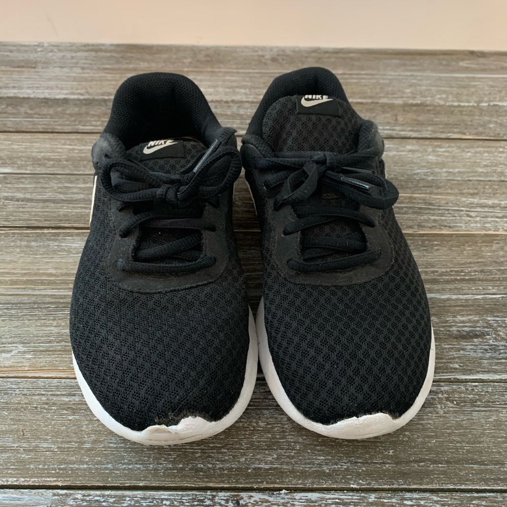 Kids Nike Tanjun Black 4.5 Youth